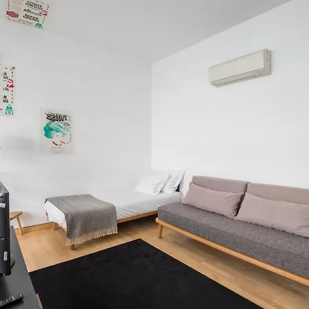 The Lisbonaire Apartment *