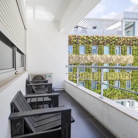 The Lisbonaire Apartment *