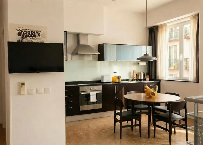 The Lisbonaire Apartment Lisbon